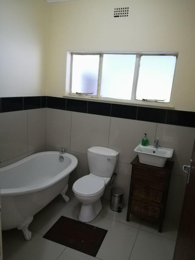 White House On Main Lodge Beaufort West