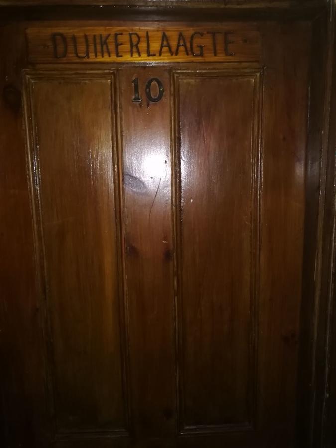 White House On Main Lodge *